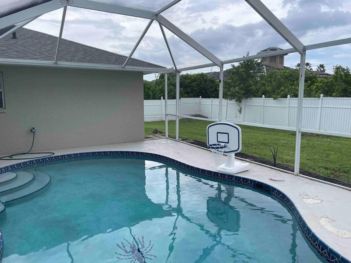 Pelican House 4 Bedrooms Free Heated Pool * Cape Coral